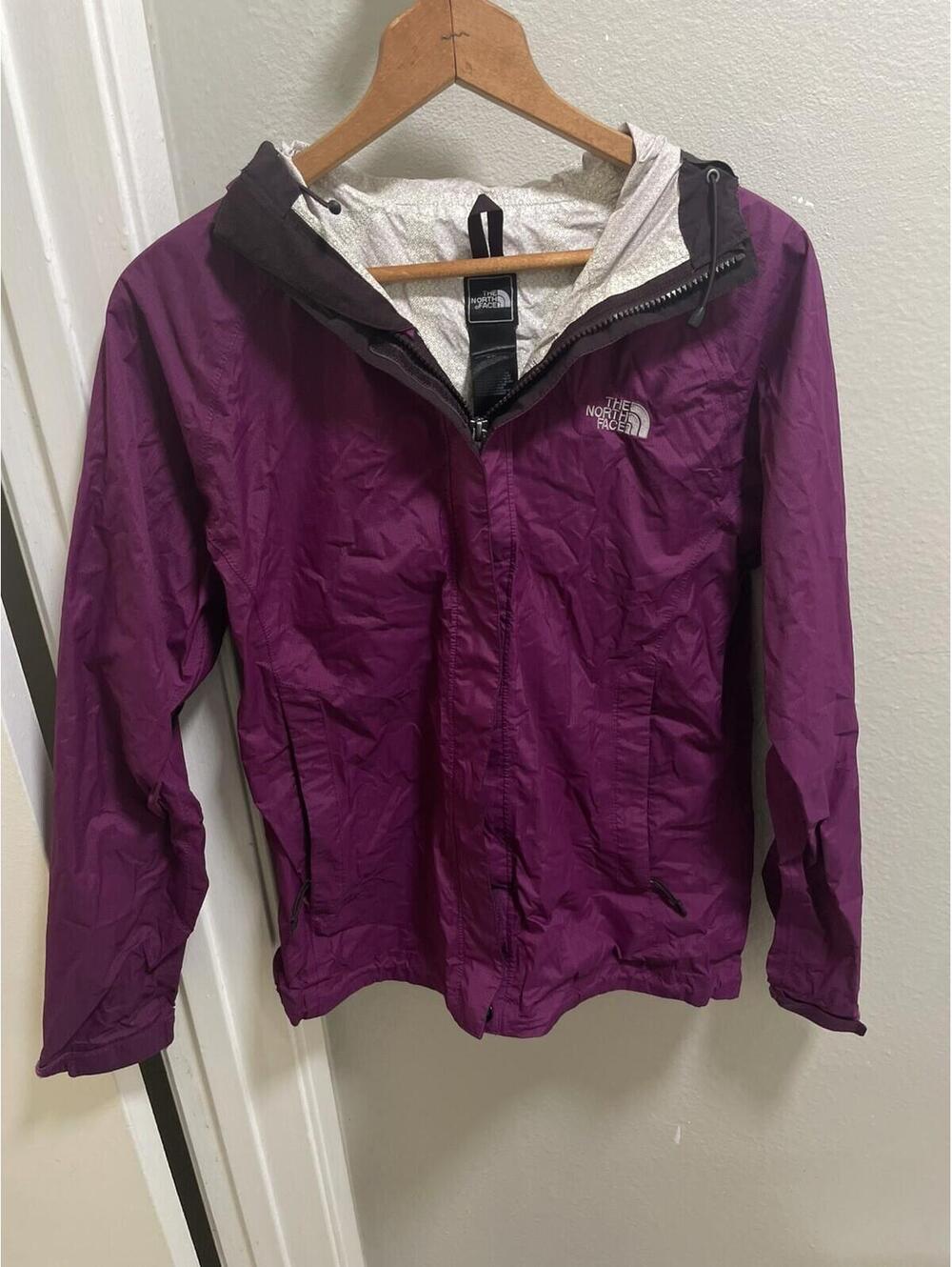 The North Face Women's Purple Hyvent Hooded Rain Jacket S